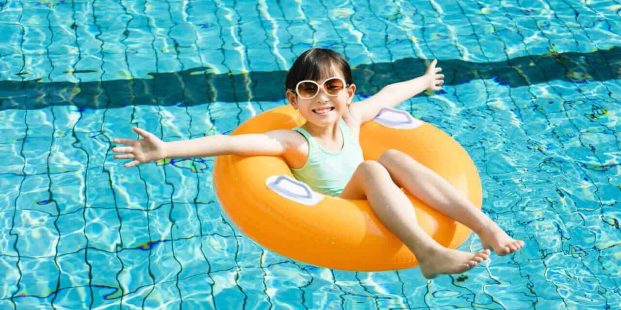 comparing-pool-heaters-gas-vs-solar-vs-heat-pumps-pool-heating